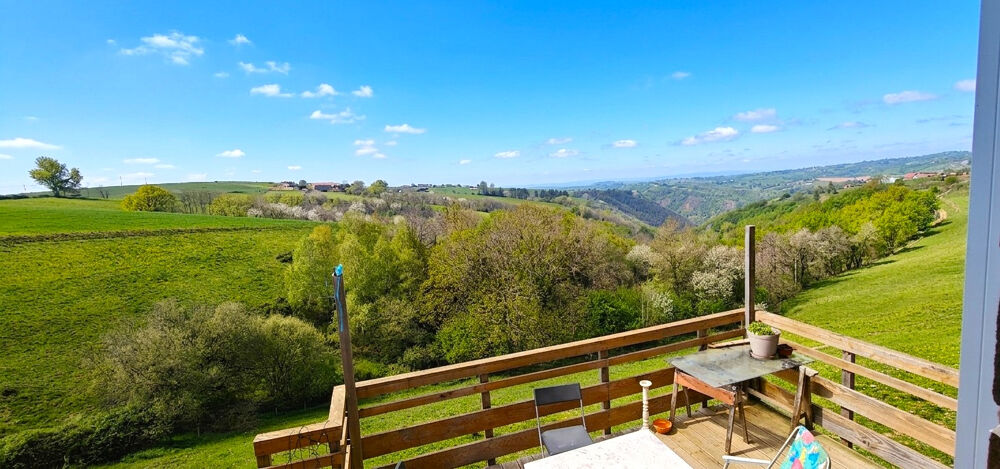 Vente Maison Corps de ferme sans voisin sur terrain de 1.6Ha Flagnac