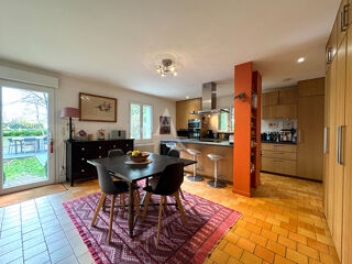  Maison  vendre 6 pices 143 m