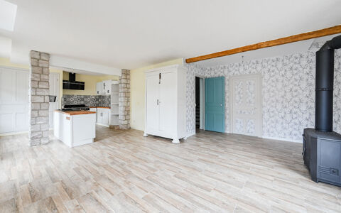   Ard�che - Maison 6 chambres -180 m� Maison - 8 pi�ce(s) - 180 m�