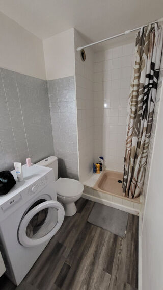  Appartement à louer 1 pièce 27 m²