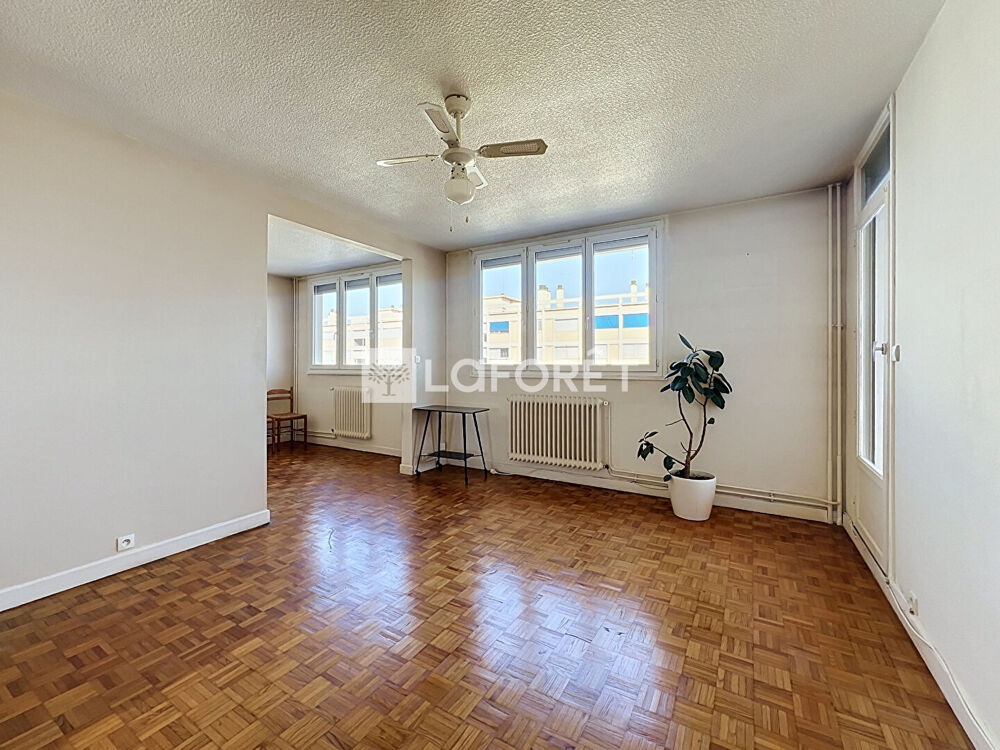 Appartement 4 pièces 72 m² · à Macon · 72 m² · 112 000 €
