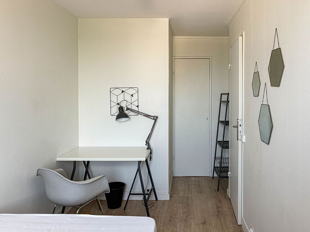 CHAMBRE EN COLOCATION A LOUER - MERMOZ PINEL