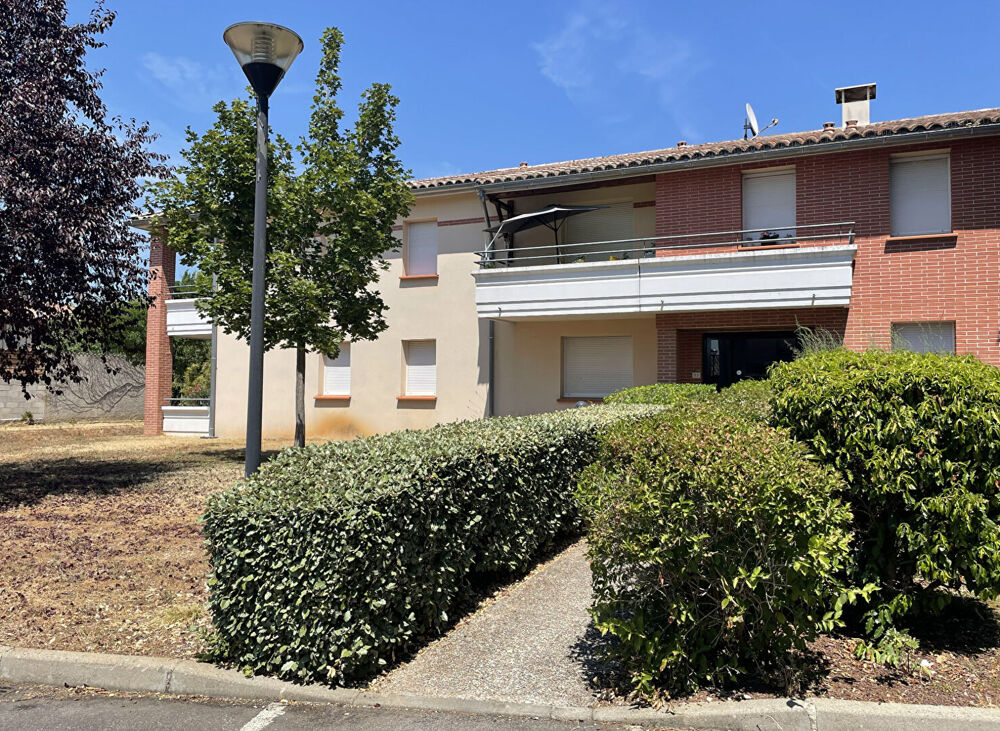 Caussade - Appartement meublé avec terrasse -