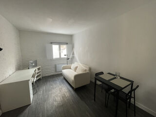  Appartement à louer 1 pièce 18 m²