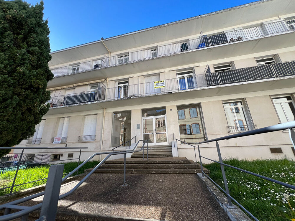 Appartement centre Caussade - grande terrasse - 3 chambres