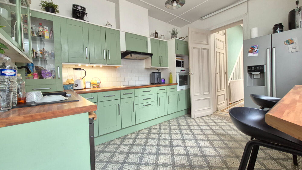 Vente Maison Maison 144m² , alliant le cachet de l'ancien et le confort du moderne, 4 chambres spacieuses ainsi qu'un jardin. Lys lez lannoy