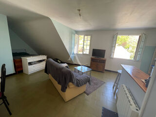  Appartement à louer 1 pièce 32 m²