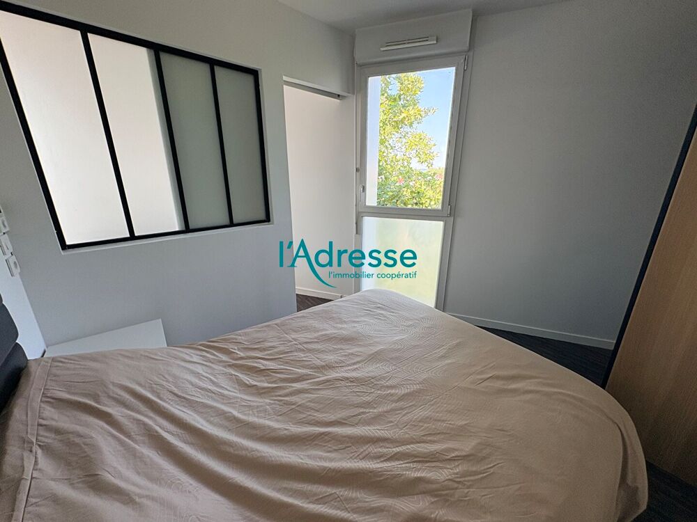 Location Appartement 2 pièces avec terrasse proche place de la boule Nanterre