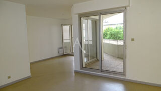  Appartement à louer 3 pièces 66 m²