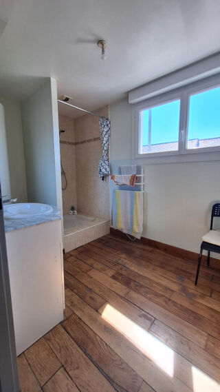  Appartement à louer 2 pièces 43 m²