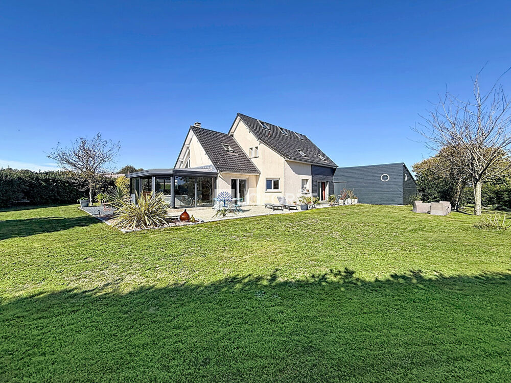 Vente Maison MAISON FAMILIALE DE 152 M² . TERRAIN ARBORÉ DE 1 677 M² . CALME . Senneville sur fecamp