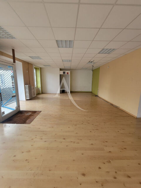 Local commercial 600 44290 Guemene penfao