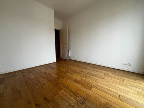  Appartement  louer 4 pices 164 m