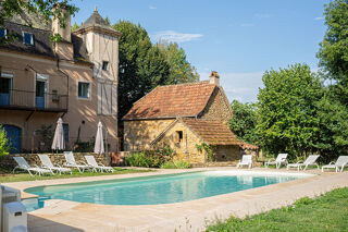  Maison à vendre 15 + pièces 664 m²