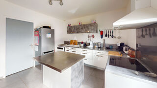  Maison � vendre 4 pi�ces 101 m� Vouneuil sous biard