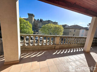 Vente Appartement COURTHEZON - Appt 2 pièces lumineux, avec parking et cave. Investissement serein! Courthezon