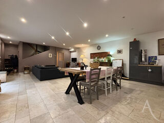  Maison  vendre 5 pices 152 m