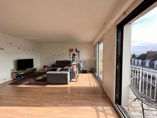  Appartement à louer 2 pièces 70 m²