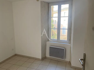  Appartement à louer 2 pièces 40 m²