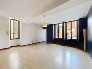  Appartement à louer 1 pièce 41 m²
