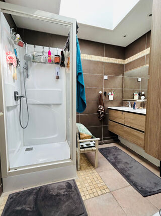  Appartement � vendre 4 pi�ces 77 m�