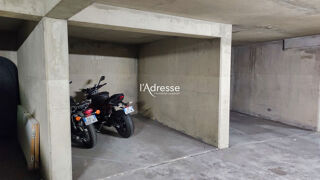  Parking / Garage � vendre 