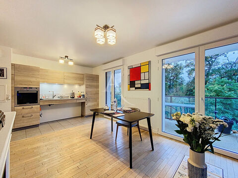  Appartement � louer 4 pi�ces 76 m�