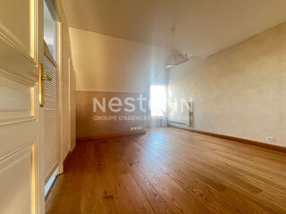  Appartement à vendre 5 pièces 145 m²