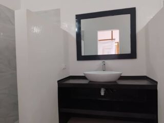  Maison � vendre 5 pi�ces 160 m� Ngaparou