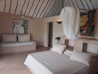  Maison � vendre 5 pi�ces 330 m� Nguerigne