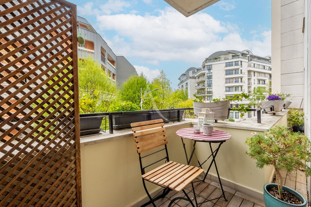 � vendre  Appartement Issy-les-Moulineaux (92130)