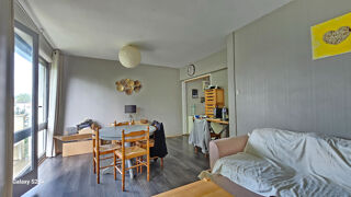 Appartement  vendre 4 pices 76 m