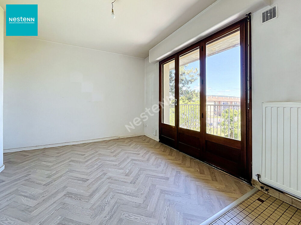 Vente Appartement ANNECY _ Appartement 2 pièces de 33,55 m², dernier étage, avec balcon, parking de copropriété et cave, à vendre Annecy
