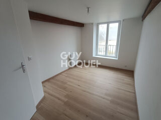  Appartement à louer 4 pièces 74 m²