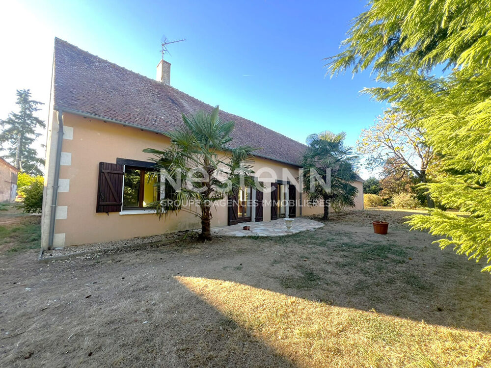 Vente Maison Longère à vendre à Gracay - 3 chambres, piscine, grand terrain Gracay