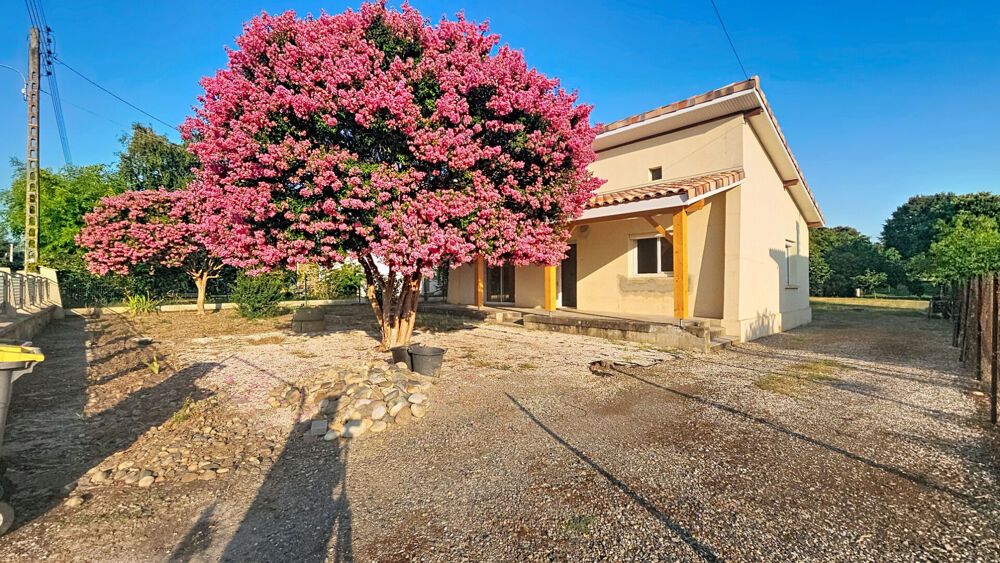 Maison à terminer avec jardin à Carbonne