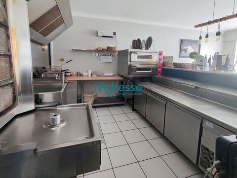   Pizzeria, kebab, panini, sandwich sur place et  emporter 