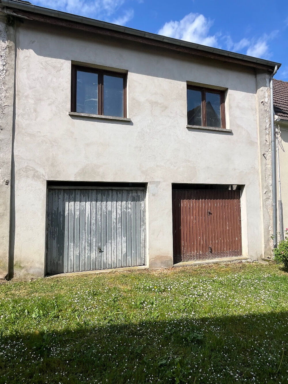 Vente Remise/Grange Grange 105 m² Saint cyr sur morin