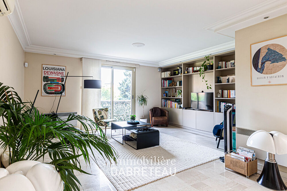 Appartement 4 pièce(s) de 142 m² à louer à Lyon 4