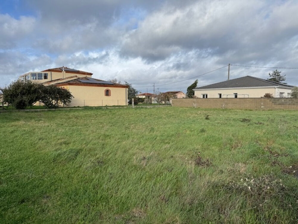 Vente Terrain Terrain  viabilisé 673 m²  Cornebarrieu Cornebarrieu