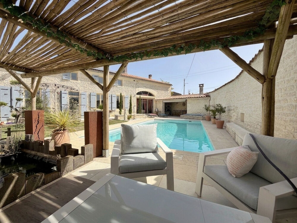 Maison 6 pièces 298 m² · à Haimps · 298 m² · 299 990 €