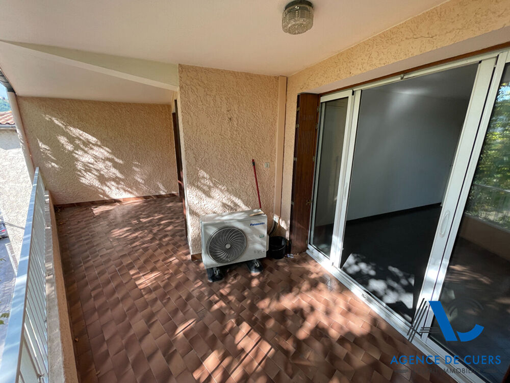 Appartement Cuers 3 pièce(s) 66 m2