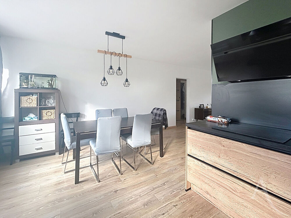 Vente Appartement Appartement Longeville Les Metz 5 pièce(s) 89m2 - 3 chambres - balcon - cave - stationnement Longeville les metz
