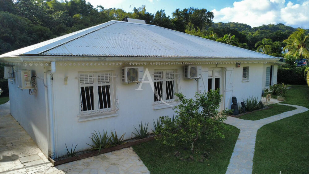 Vente Maison EXCEPTIONNEL: Maison Fort De France 5 pièce(s) avec bungalow et piscine. Fort de france