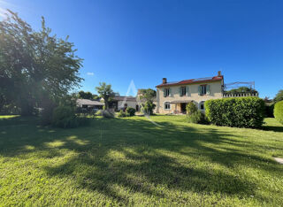  Maison à vendre 7 pièces 205 m²