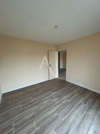  Maison à louer 4 pièces 90 m²