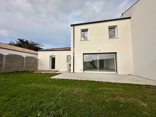  Maison  vendre 4 pices 111 m