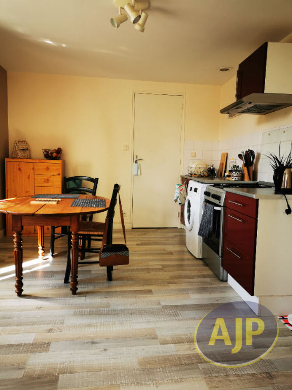 Appartement T3 - Saint Aubin du Pavoil