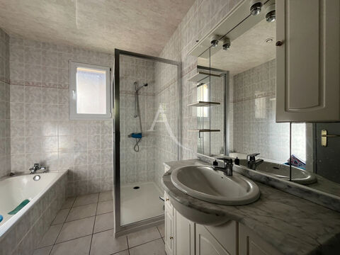  Maison  louer 2 pices 70 m