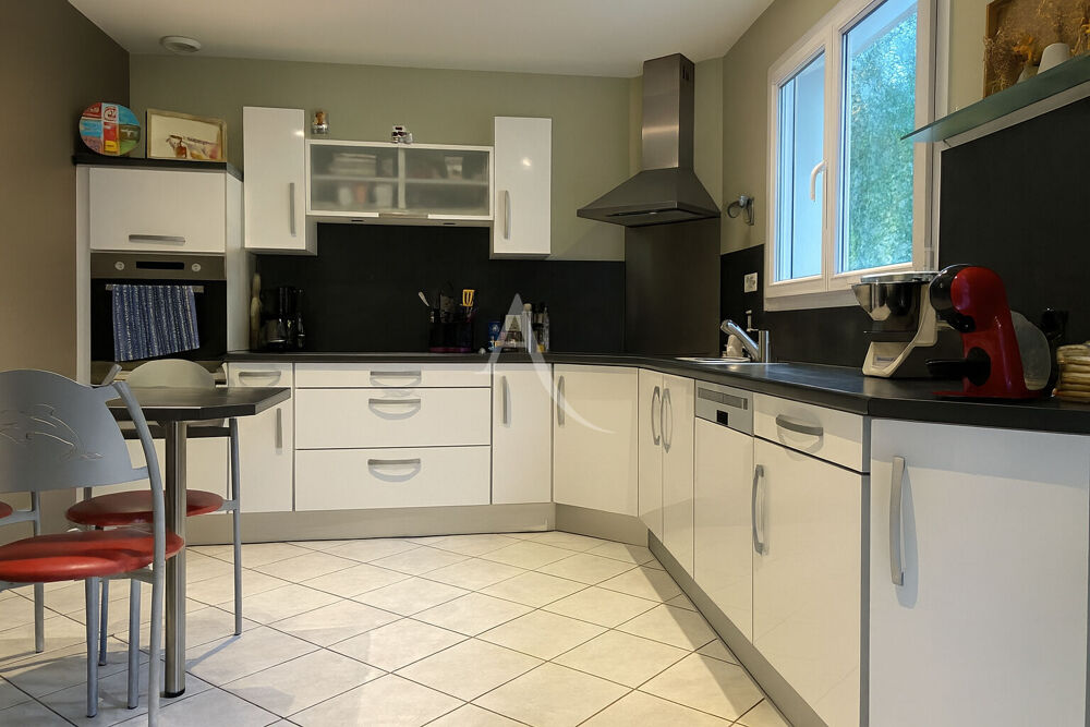 Vente Maison Maison Segre En Anjou Bleu 5 pièce(s) 120 m2 Segre